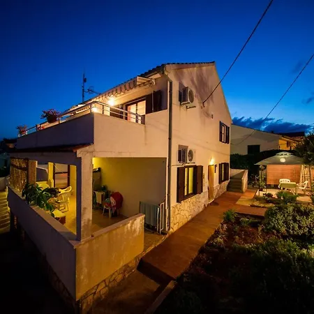 Mihojevic * روكافاك