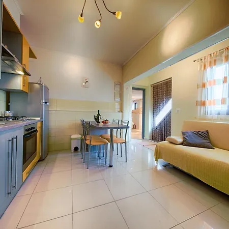 Mihojevic Rukavac (Vis)